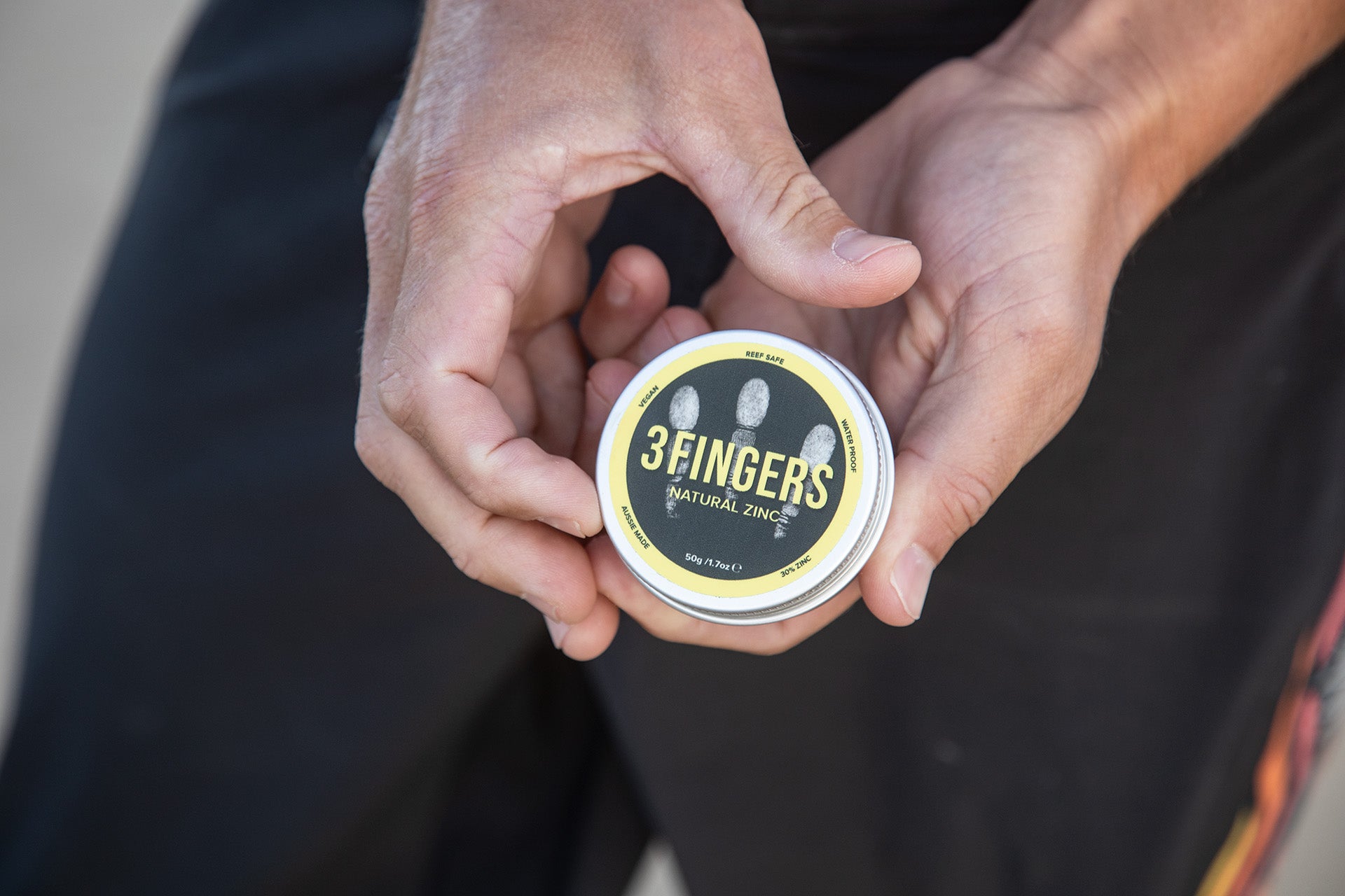 3-fingers-natural-zinc-beau-02