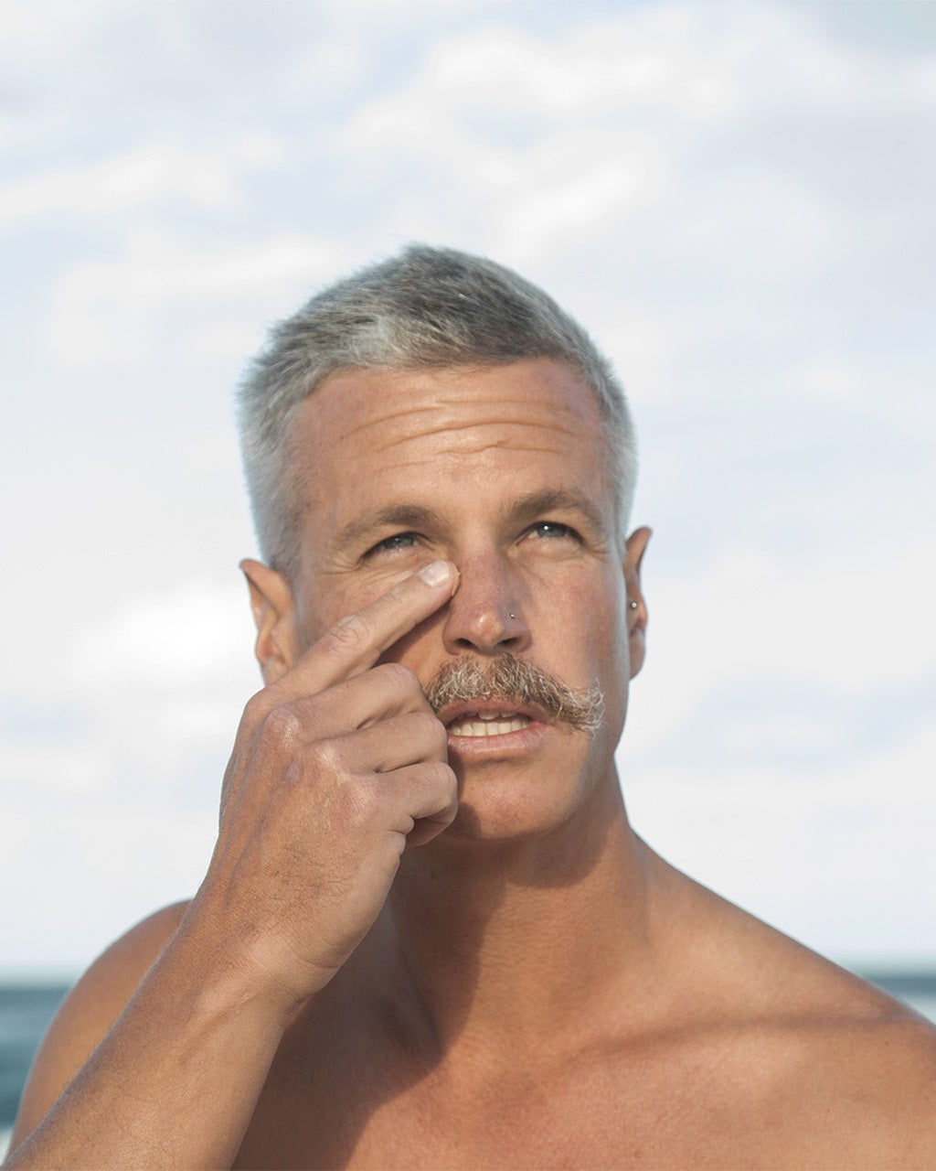 3-fingers-natural-zinc-beau-03